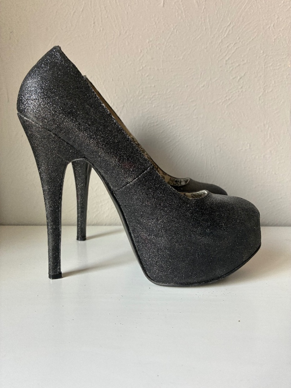 Bordello Glitter Platform High Heels Size 9 Black Pin Up Burlesque